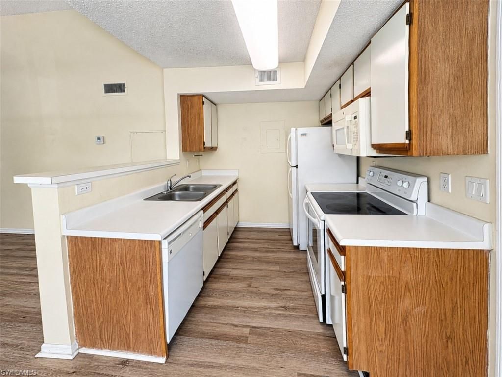 12591 Equestrian Cir, Unit 1202, Fort Myers, FL 33907 Photo