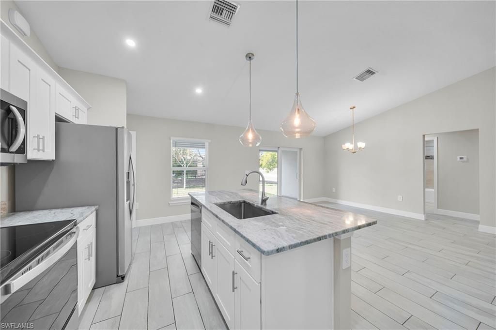 4326 NE 24th Pl, Cape Coral, FL 33909 Photo