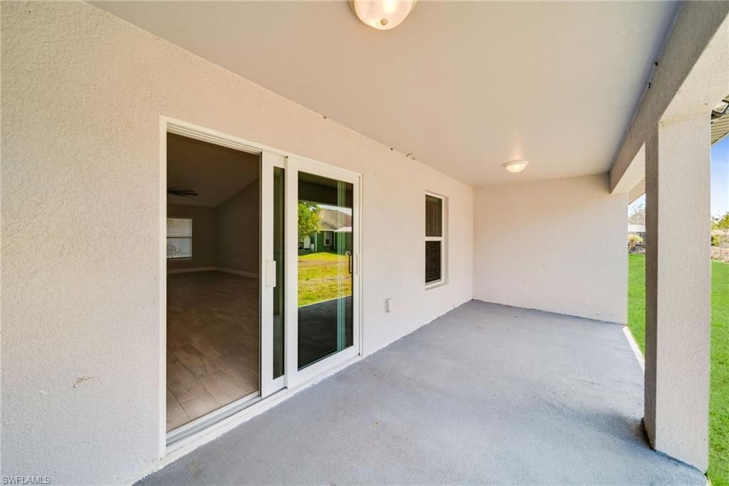 4326 NE 24th Pl, Cape Coral, FL 33909 Photo
