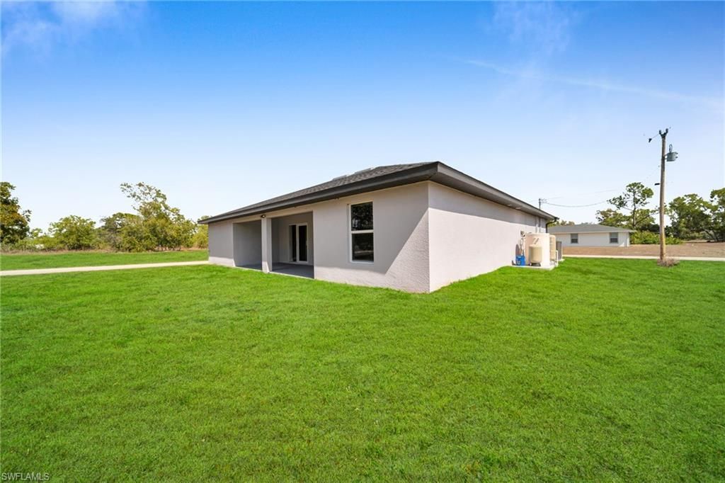 4326 NE 24th Pl, Cape Coral, FL 33909 Photo