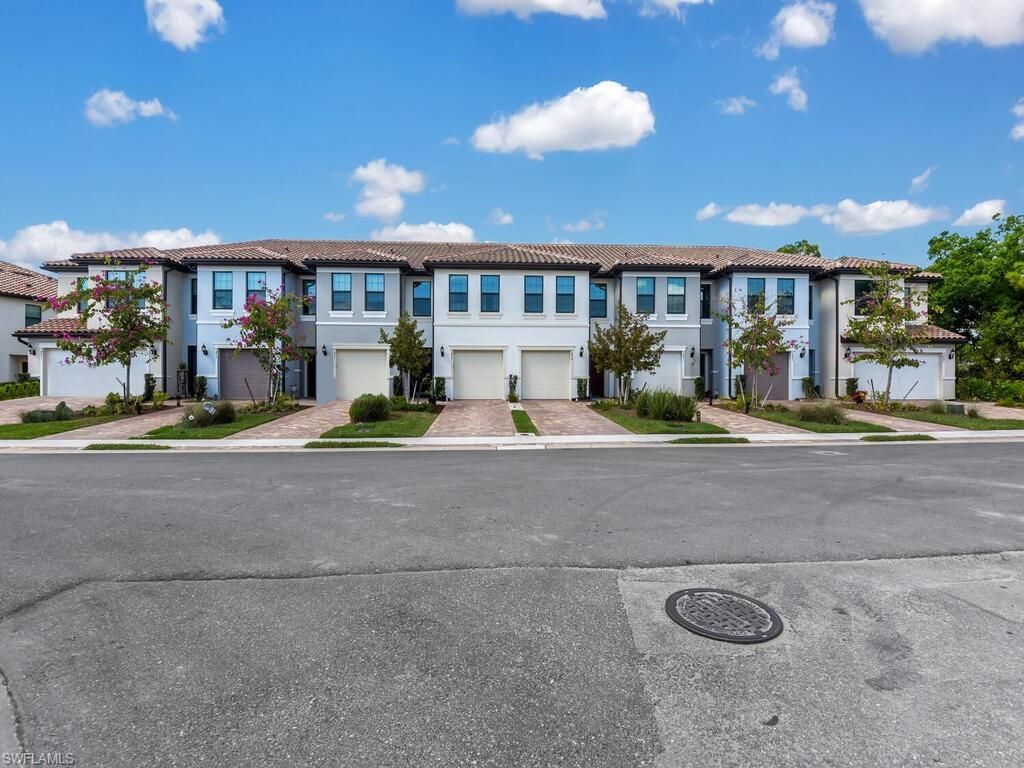 1477 Weeping Willow Ct, Cape Coral, FL 33909 Photo