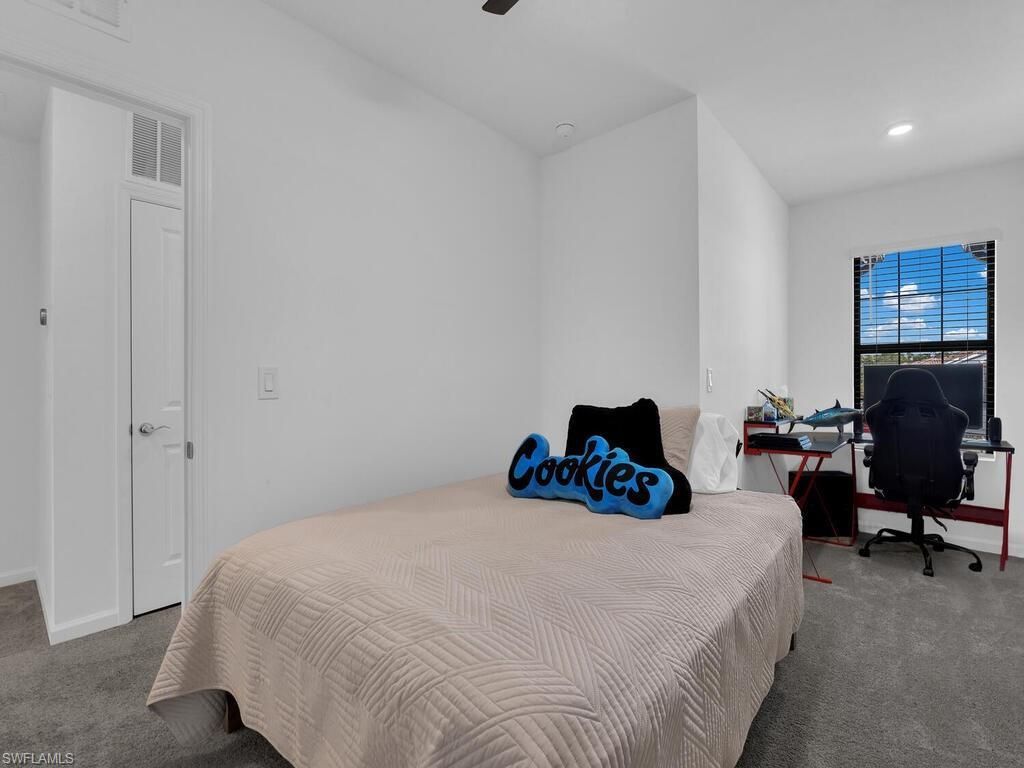 1477 Weeping Willow Ct, Cape Coral, FL 33909 Photo