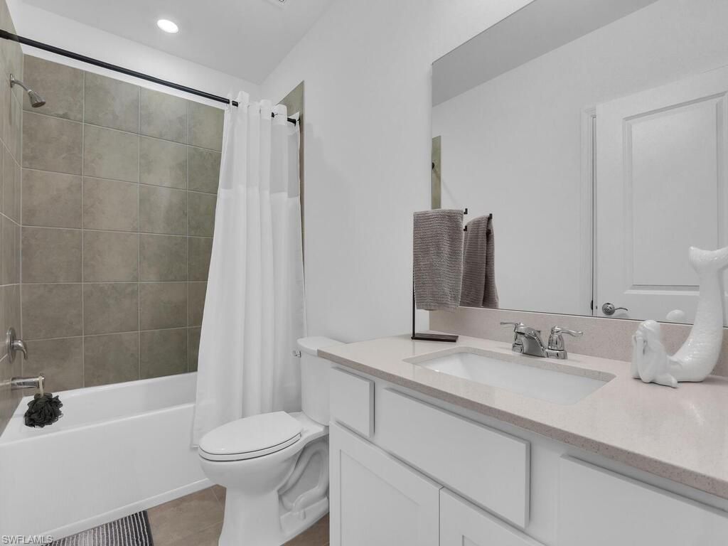 1477 Weeping Willow Ct, Cape Coral, FL 33909 Photo