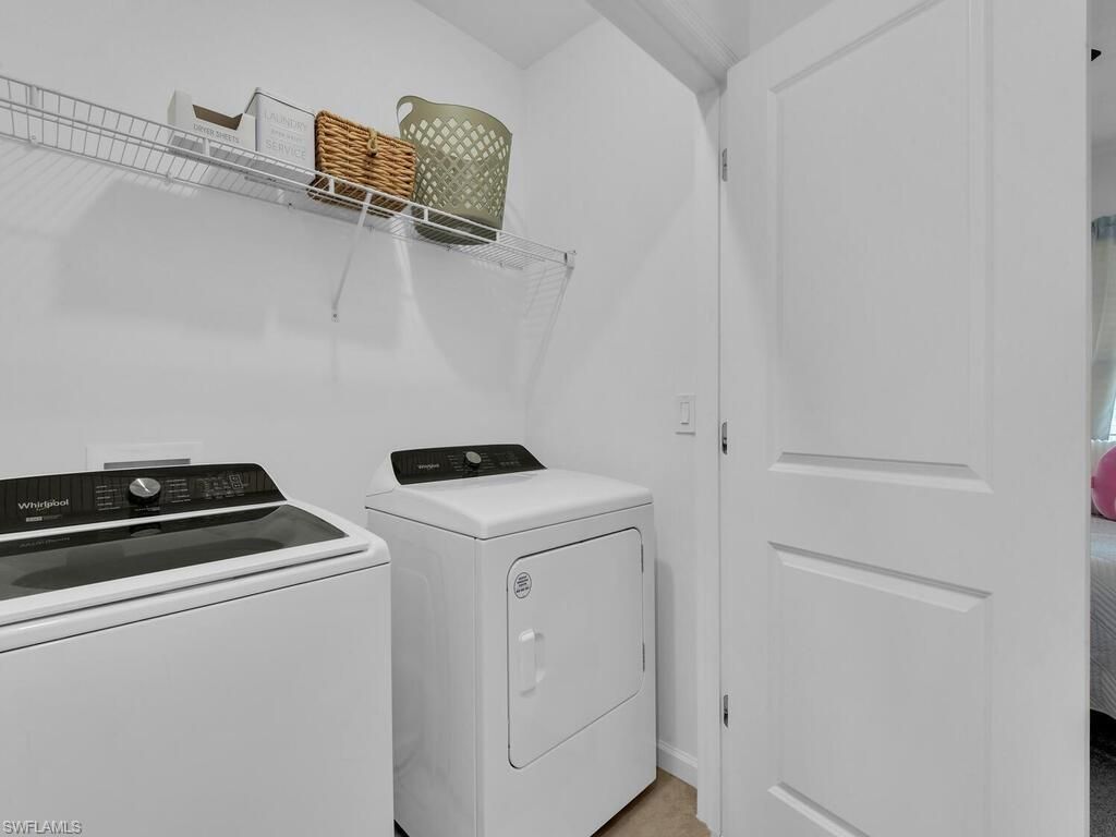 1477 Weeping Willow Ct, Cape Coral, FL 33909 Photo