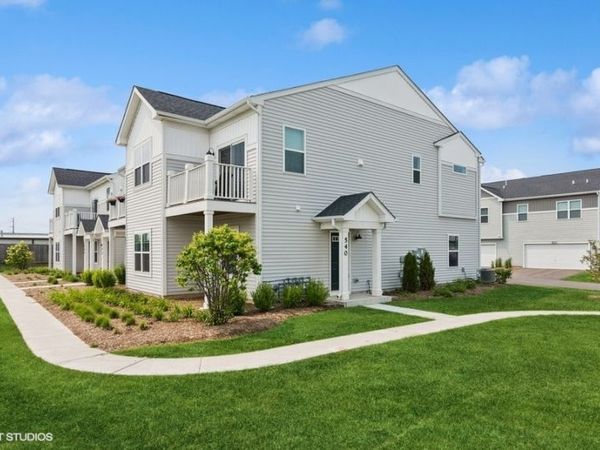 540 Comstock Road, South Elgin, IL 60177