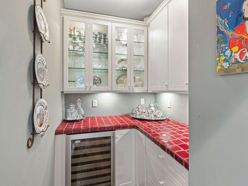 8033 Hillingdon Drive, Powell, OH 43065 Photo 13