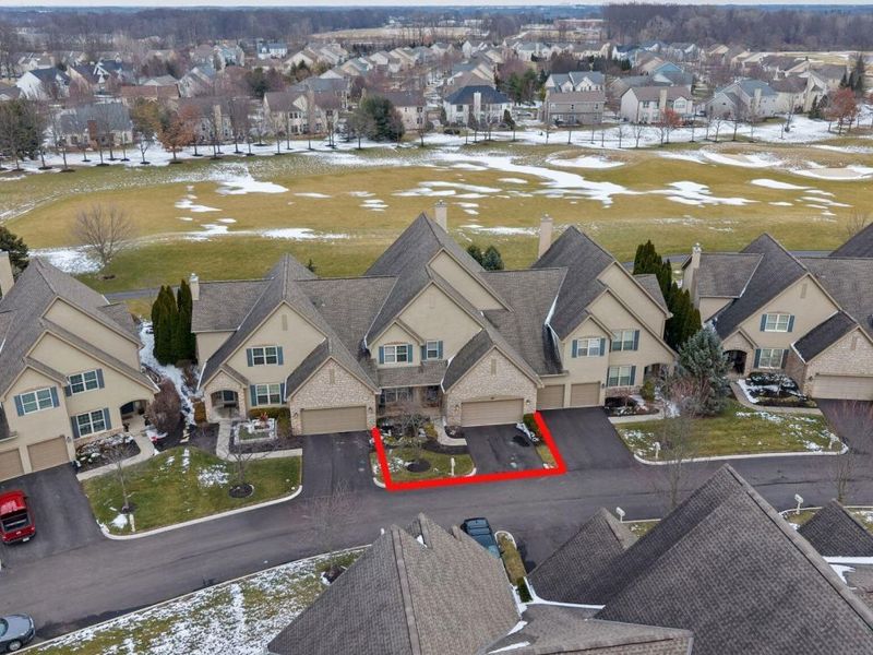 8033 Hillingdon Drive, Powell, OH 43065 Photo 2