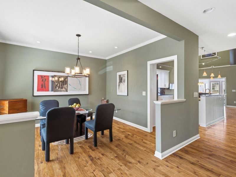 8033 Hillingdon Drive, Powell, OH 43065 Photo 6