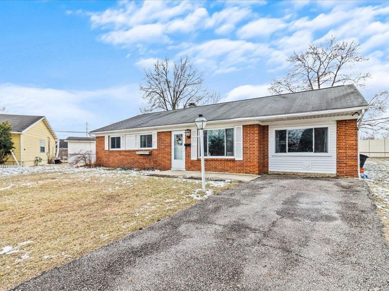 4977 Linkous Court, Hilliard, OH 43026 Photo 2