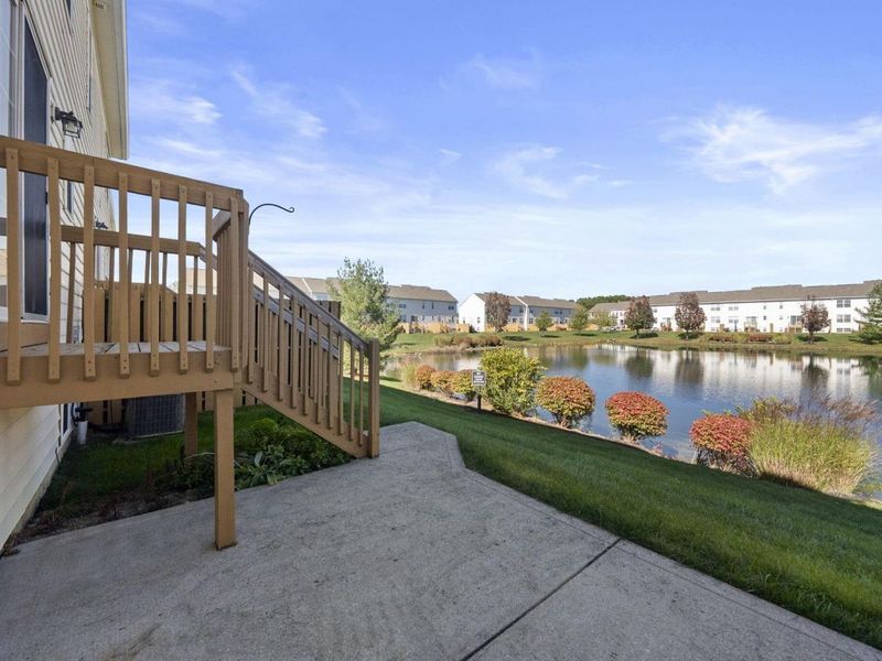 7016 Churchill Downs Drive, Unit 7, New Albany, OH 43054 Photo 23