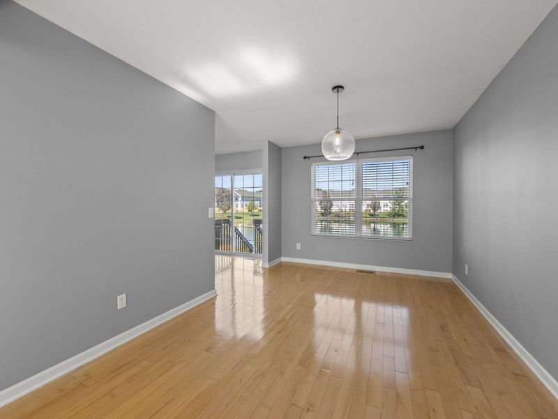 7016 Churchill Downs Drive, Unit 7, New Albany, OH 43054 Photo 4