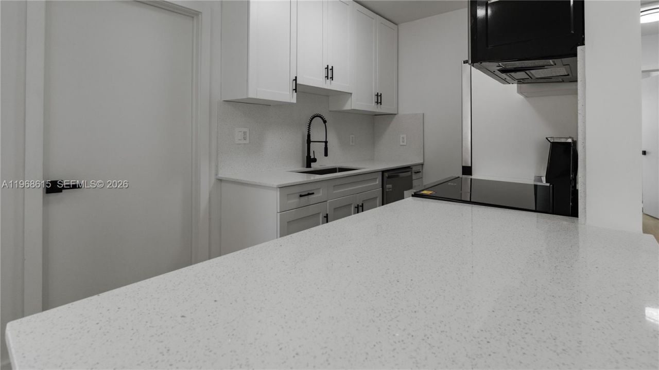 1735 NW 126th St, Miami, FL 33167 Photo