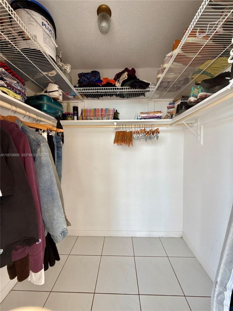 2150 Sans Souci Blvd, Unit B811, North Miami, FL 33181 Photo