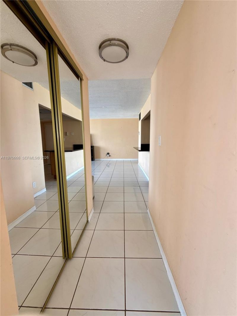 2150 Sans Souci Blvd, Unit B811, North Miami, FL 33181 Photo