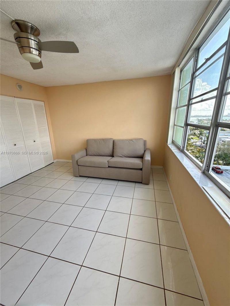 2150 Sans Souci Blvd, Unit B811, North Miami, FL 33181 Photo