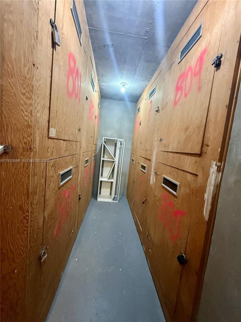 2150 Sans Souci Blvd, Unit B811, North Miami, FL 33181 Photo