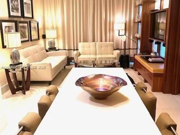 6801 Collins Ave, Unit 209, Miami Beach, FL 33141