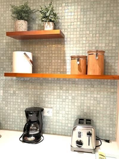 6801 Collins Ave, Unit 209, Miami Beach, FL 33141 Photo