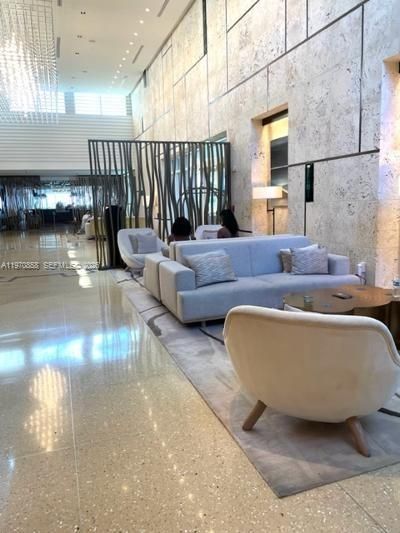 6801 Collins Ave, Unit 209, Miami Beach, FL 33141 Photo