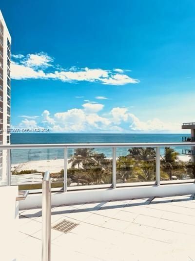 6801 Collins Ave, Unit 209, Miami Beach, FL 33141 Photo
