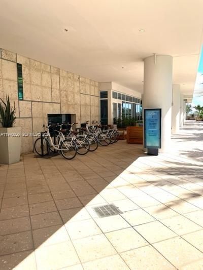 6801 Collins Ave, Unit 209, Miami Beach, FL 33141 Photo