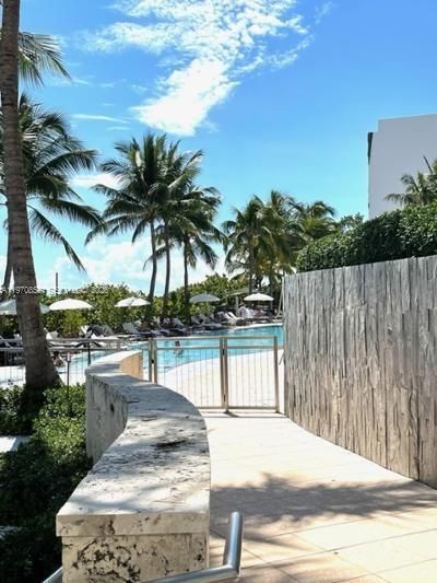 6801 Collins Ave, Unit 209, Miami Beach, FL 33141 Photo