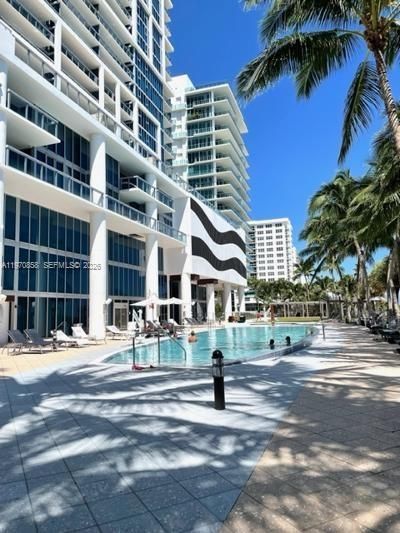 6801 Collins Ave, Unit 209, Miami Beach, FL 33141 Photo