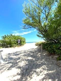 6801 Collins Ave, Unit 209, Miami Beach, FL 33141 Photo