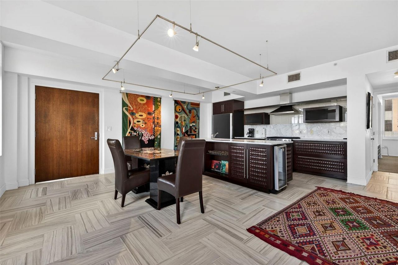 405 Central Avenue, Unit 600, Saint Petersburg, FL 33701 Photo