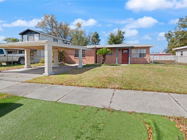 6206 N LOIS AVENUE, TAMPA, FL 33614