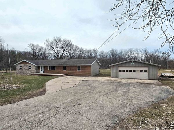 10582 ATWOOD Road, ROSCOE, IL 61073