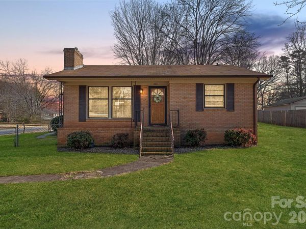 1301 Lane Road, Mount Holly, NC 28120