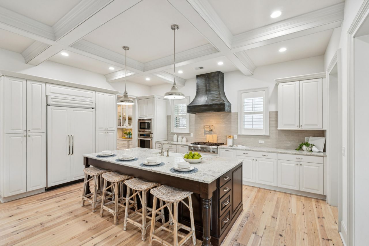 217 Amberjack Lane Photo 10