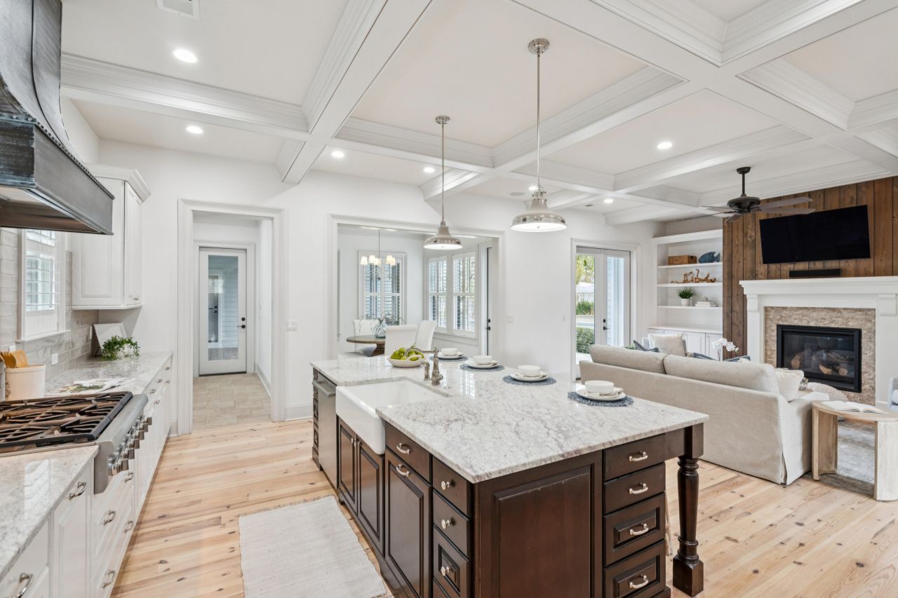 217 Amberjack Lane Photo 14