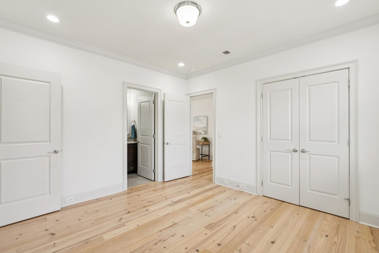 217 Amberjack Lane Photo 35