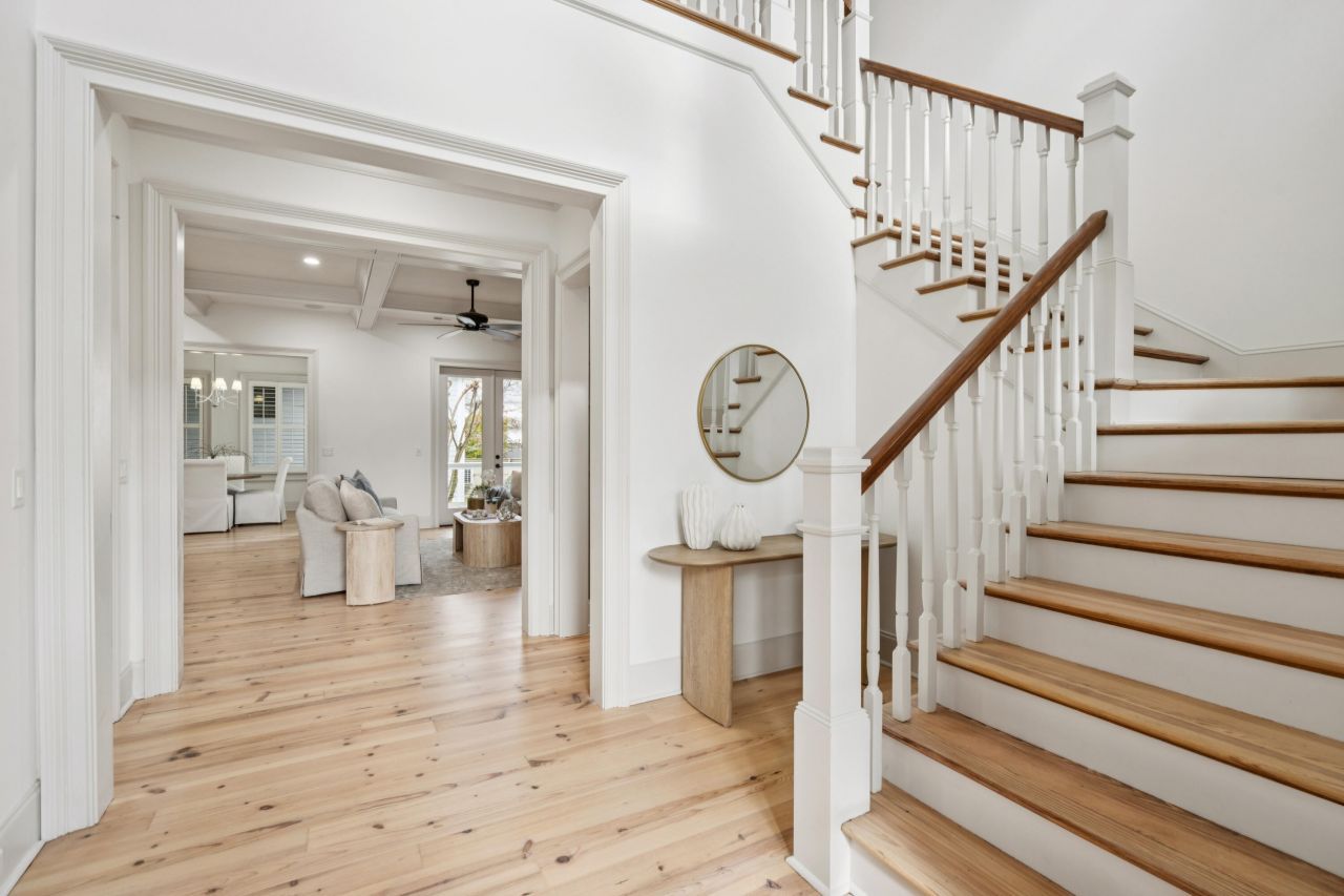 217 Amberjack Lane Photo 5