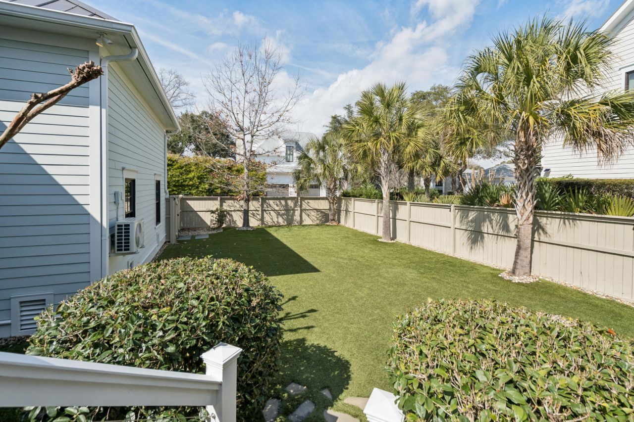 217 Amberjack Lane Photo 51