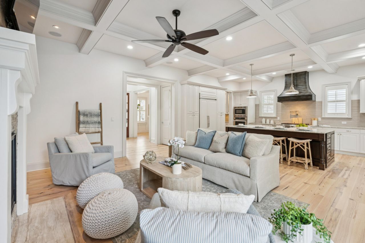 217 Amberjack Lane Photo 9