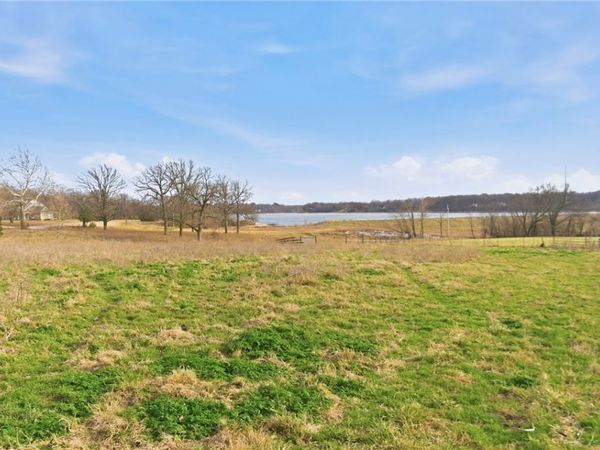 TBD E Lake Road, Elm Springs, AR 72762