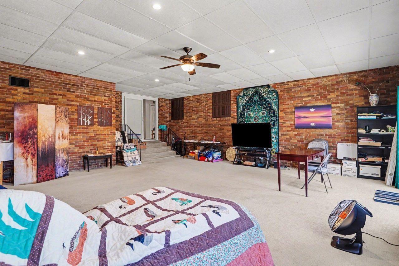 6204 Sancindy Ln.  Photo 12