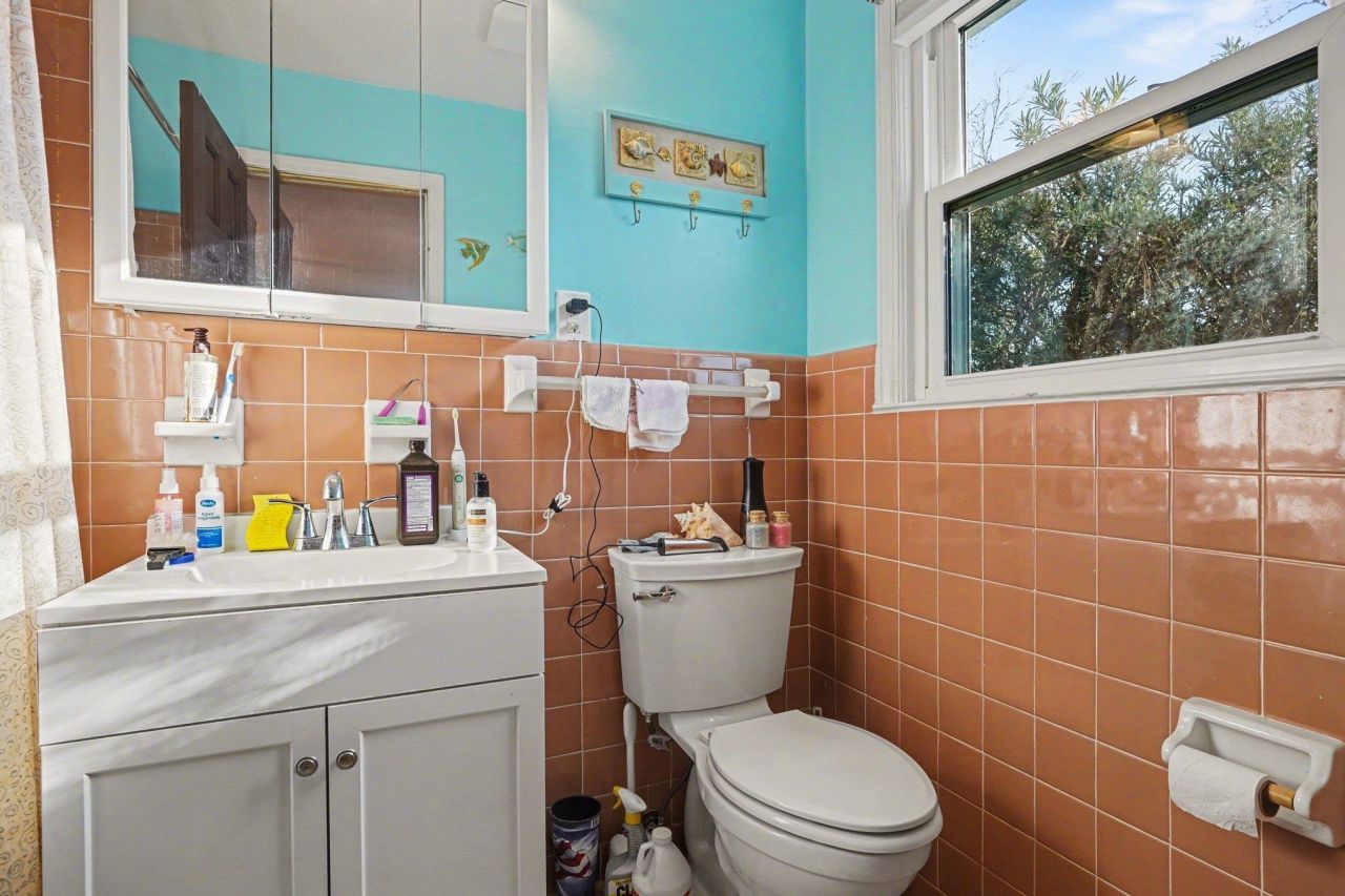 6204 Sancindy Ln.  Photo 17