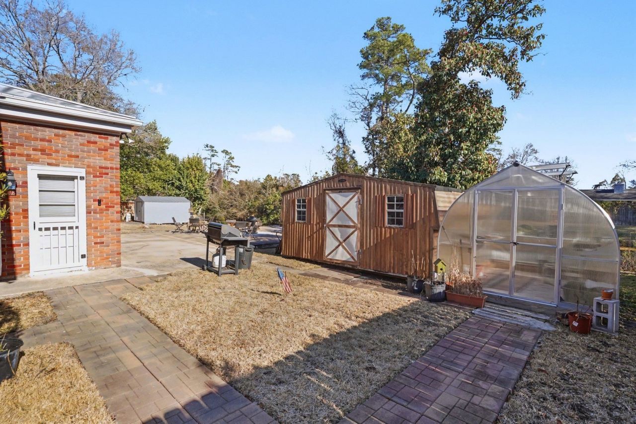 6204 Sancindy Ln.  Photo 32