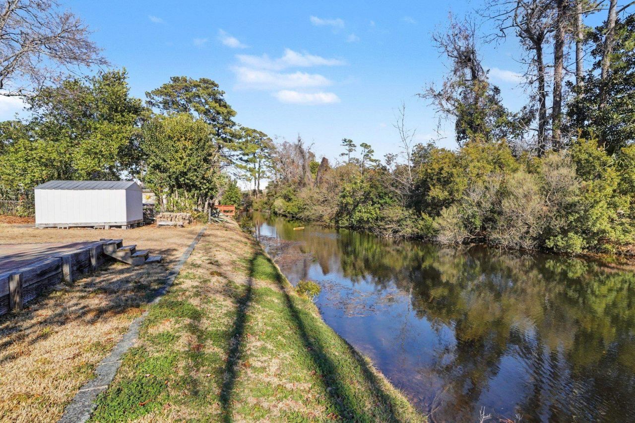 6204 Sancindy Ln.  Photo 33