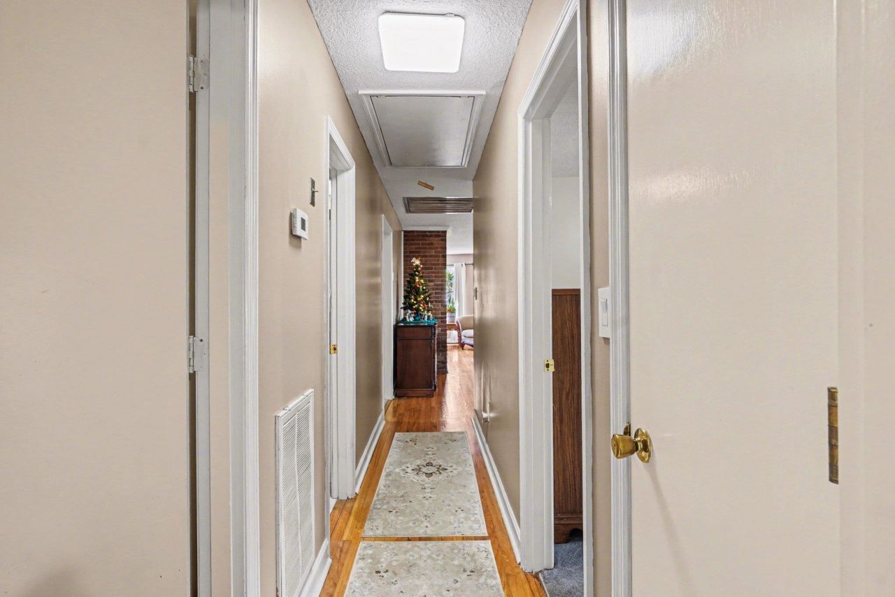 6204 Sancindy Ln.  Photo 5