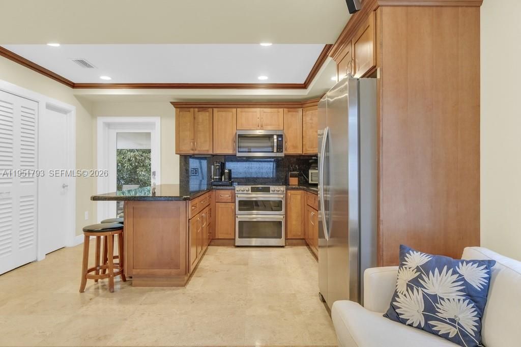 3655 SW 17th St , Miami, FL 33145 Photo