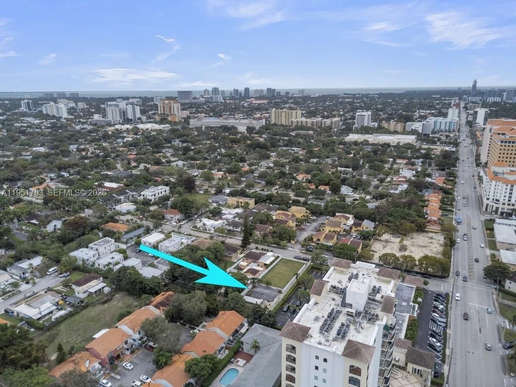 3655 SW 17th St , Miami, FL 33145 Photo