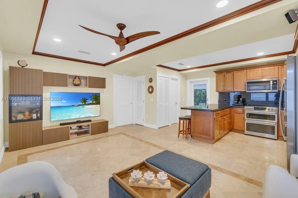 3655 SW 17th St , Miami, FL 33145 Photo