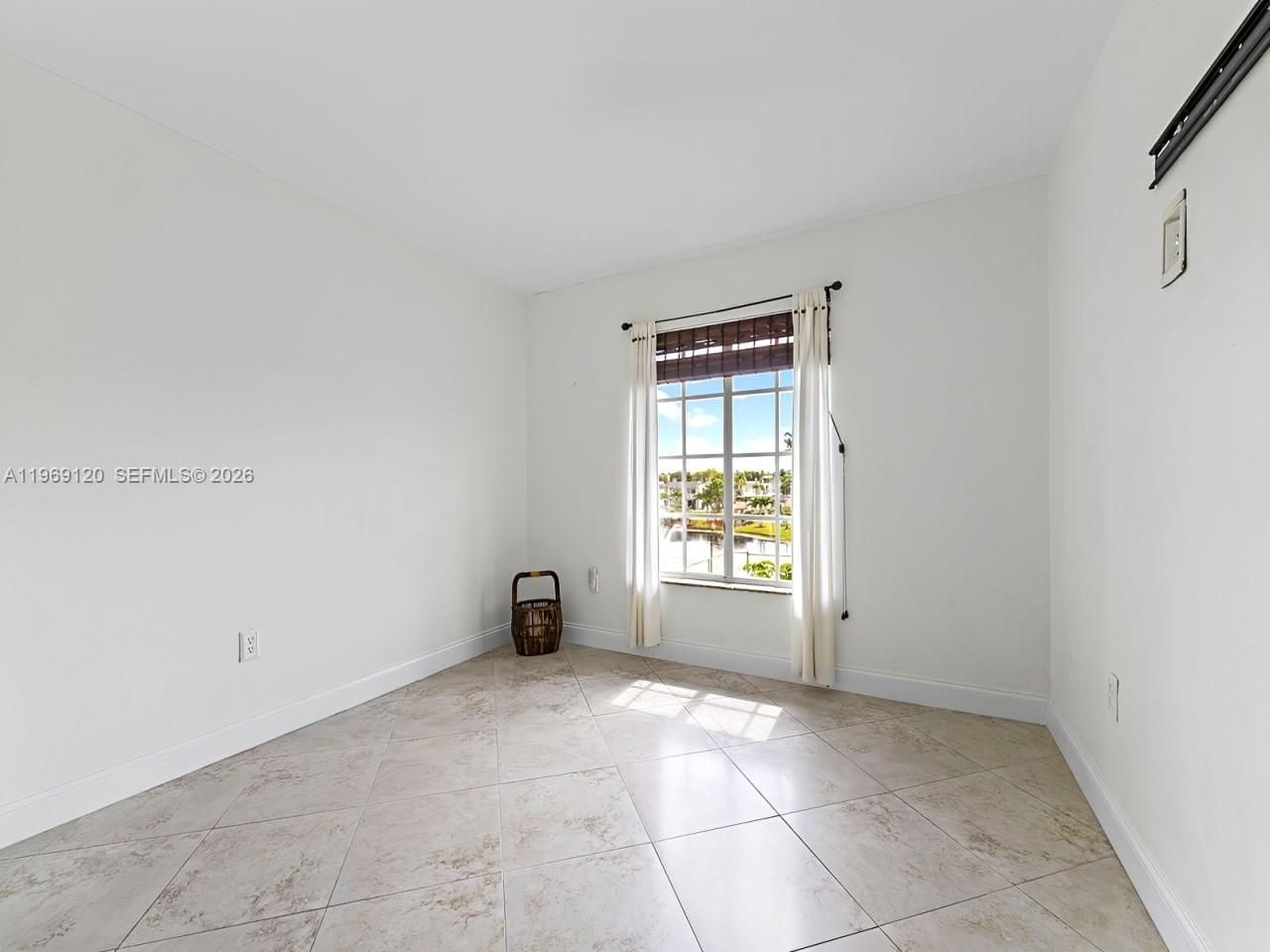 5020 NW 79th Ave, Unit 303, Doral, FL 33166 Photo
