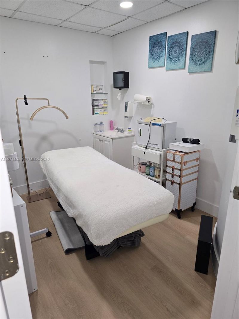 7245 SW 57th Ct, South Miami, FL 33143 Photo