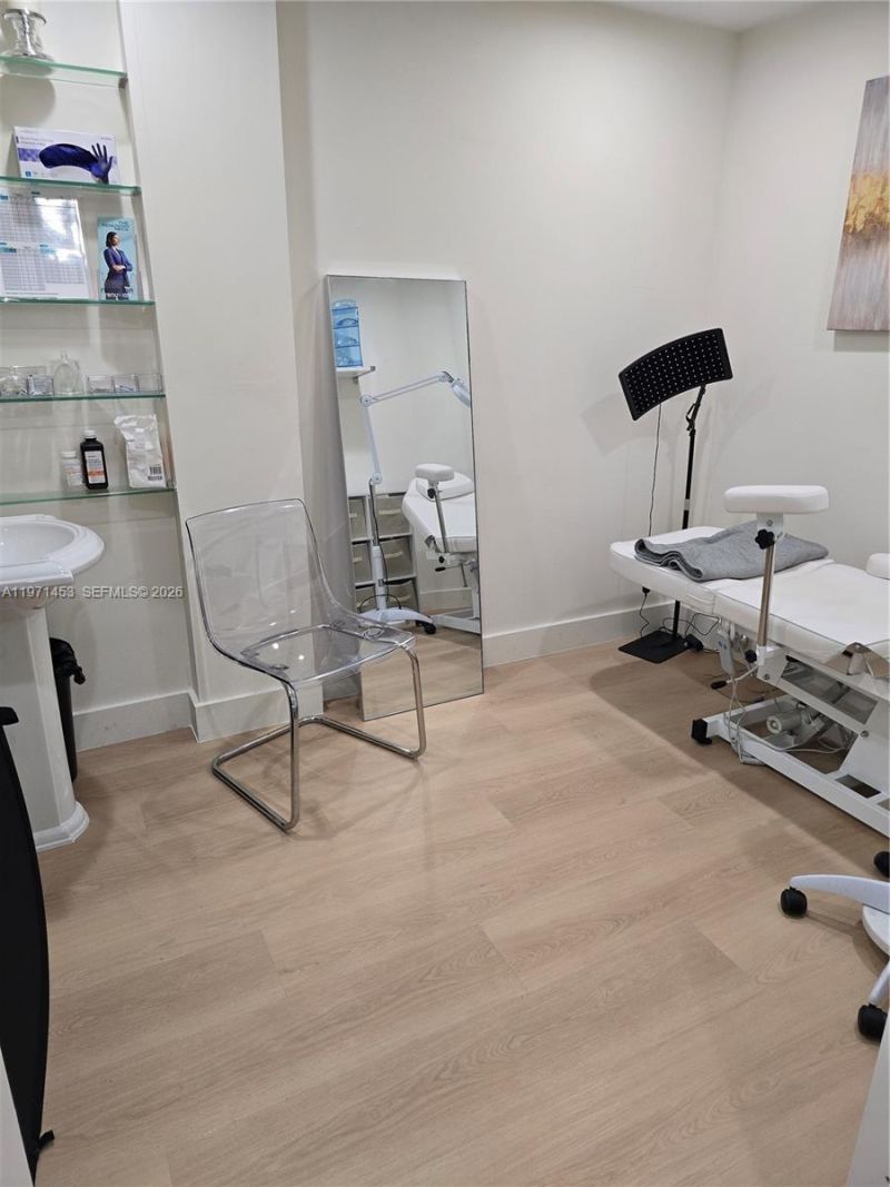 7245 SW 57th Ct, South Miami, FL 33143 Photo